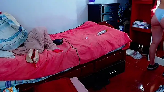 MariamGray1 现场XXX聊天