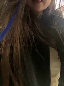 luna-sisiのウェブカメラショー