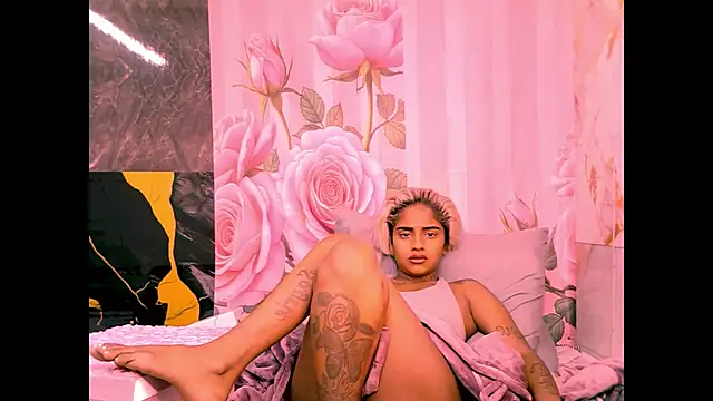 indian_barbie's Webcam Show