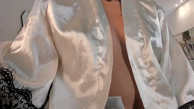 KayraLanne's Live XXX Chat