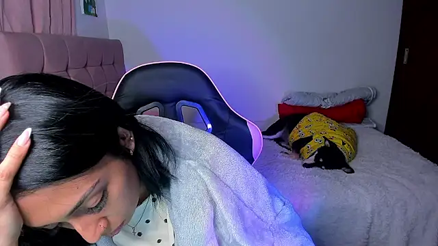 Bellacatx Live XXX Chat