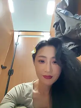 so-linger 在線直播表演