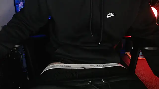 EspanolVato: διαδικτυακό σόου στην κάμερα