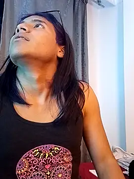 Pokazy przed kamerką – Leilany_sexy