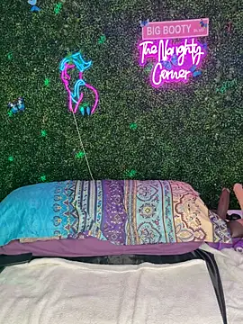 RenaThickAss' Webcam Show