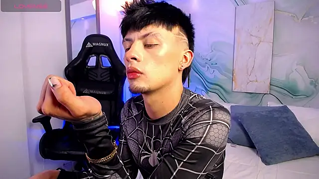 Steev_Novoaのウェブカメラショー