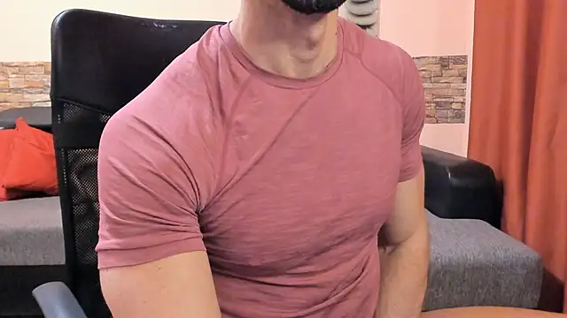 HotHunkTrainer webcam show