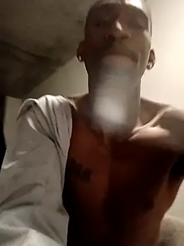 ColdAssXav93 Live XXX Chat