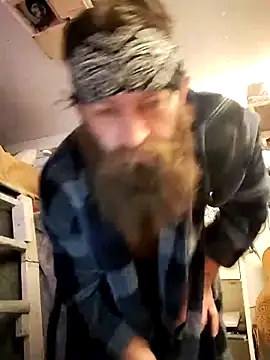 YourFavoriteDaddy-2-4-69 webcam show