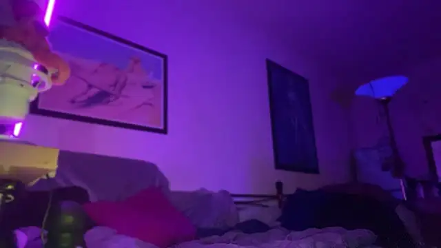 Guyst049 Webcam-Show