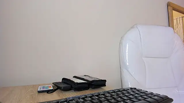 XXX chat uživo modela DulceAnngel