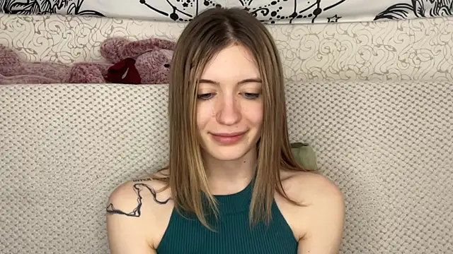 Shining_Robin Webbikameraesitys