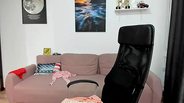 BrutusK08 Webcam show