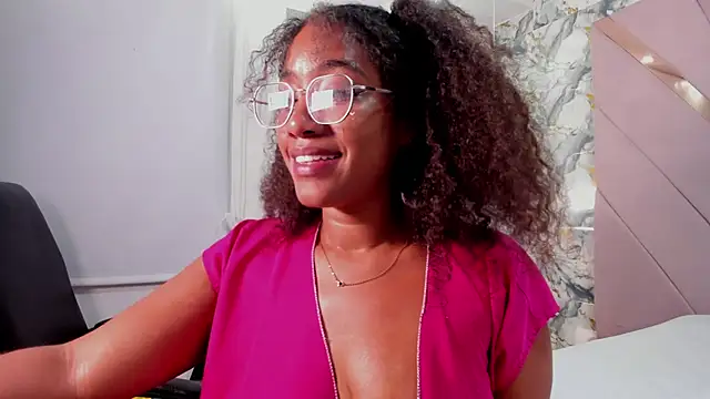 mia_rouxx1のライブXXXチャット