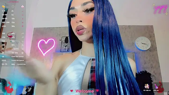 Baby_Aliz Show in webcam