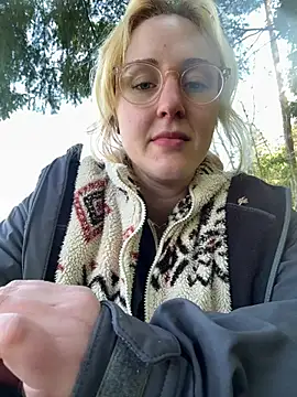 SherryOutdoor1's Live XXX Chat