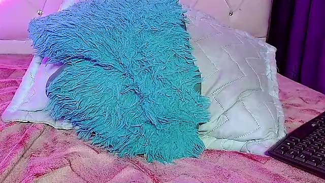 x_isabella_x webkamerás műsora