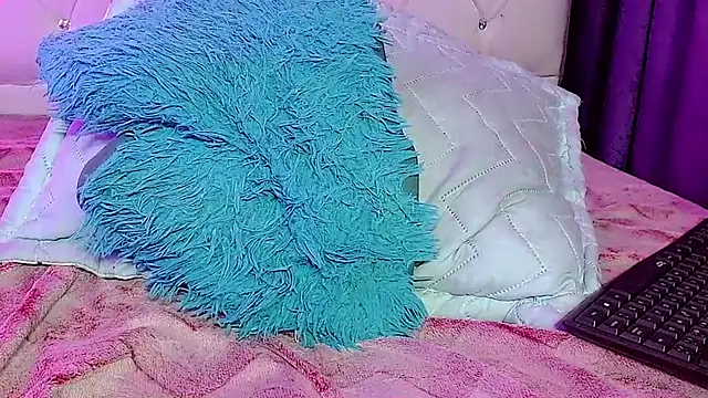 Show de x_isabella_x na webcam