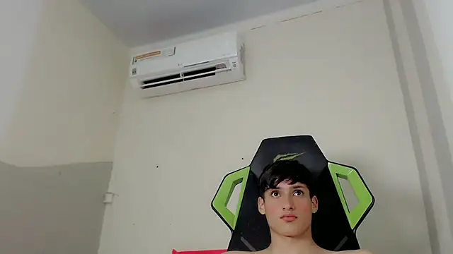 Pablito_junior live XXX chat