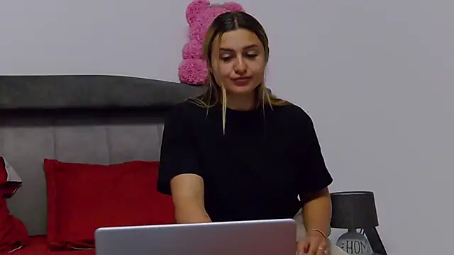 NicolePlay Live XXX-chat