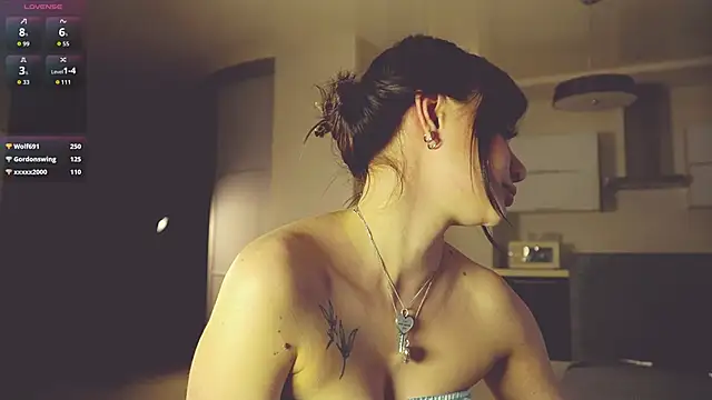 SanySenise Obrolan Langsung XXX