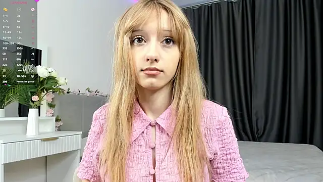 TaiteFairfield Live XXX Chat