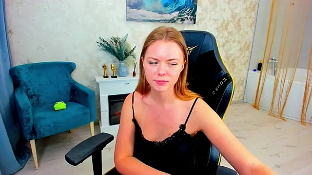 Strawberrye's Live XXX Chat