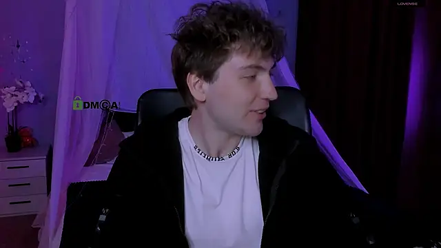 joseph_bear_n Webbikameraesitys