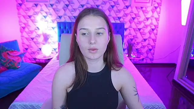 Вебкам-шоу VikVikLove