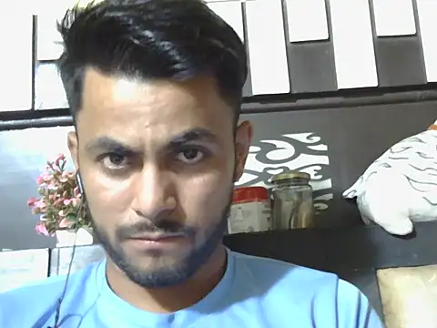 Stubborndesiboy Show in webcam