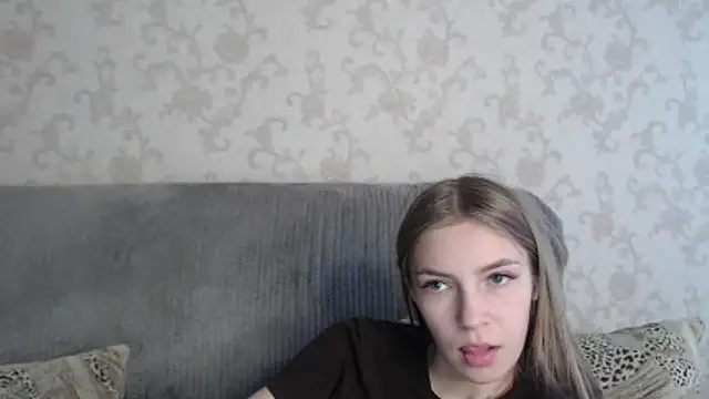 แชท XXX สดของ HitGyrl