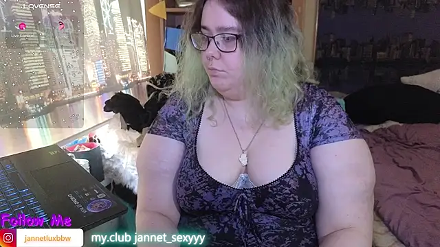 JannetPie Live XXX-chat