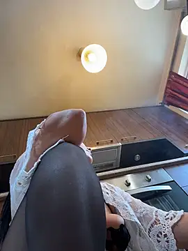 Hotmomcheckk_: απευθείας συνομιλία  ΧΧΧ