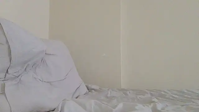 your_andy Adlı Modelin Canlı XXX Sohbeti