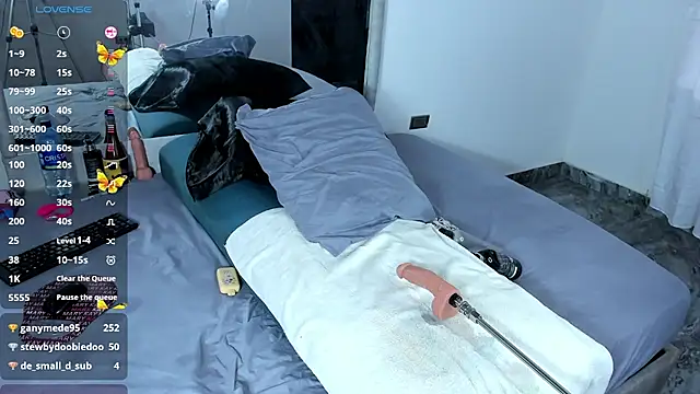 Benjamin_Buster 即時 XXX 聊天