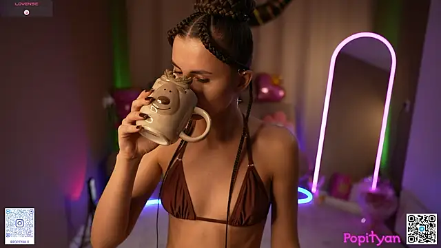 popityan1 Chat XXX in diretta