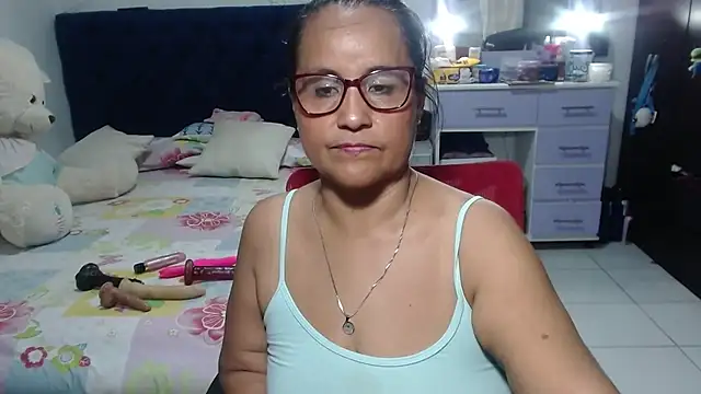 Živý XXX chat pervert_mommy_