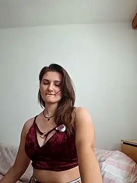 Nika_aa Chat XXX in diretta