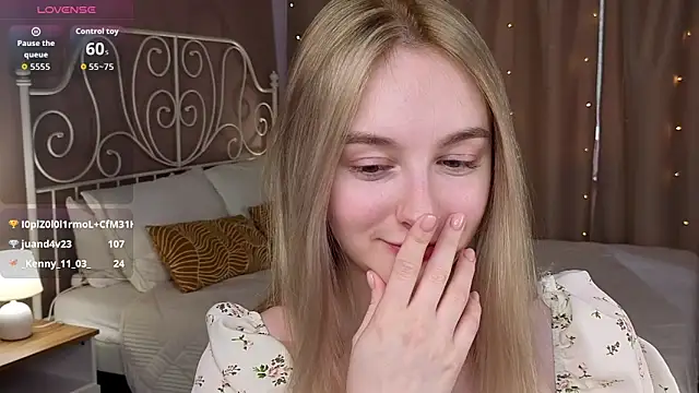 Shy_Polly: онлайн-секс-чат