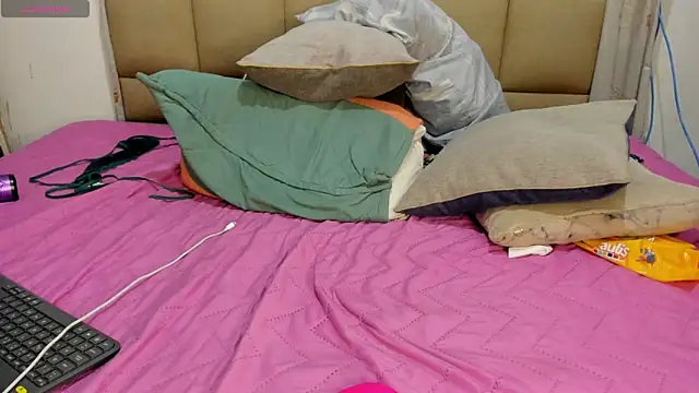 Živý XXX chat lilybaudyn_