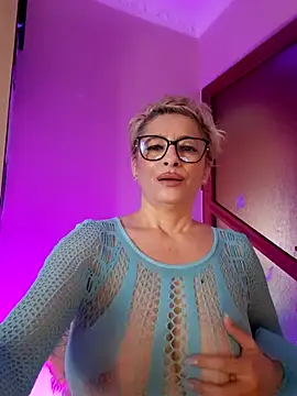 Chat XXX en directo de LunaBlaise