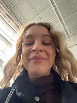 แชท XXX สดของ SashaCatt