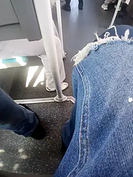 Mikaaa97 在線直播表演