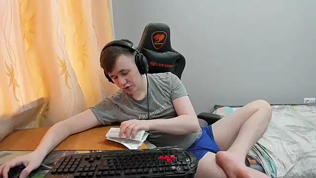 iliaskrislove's Webcam Show