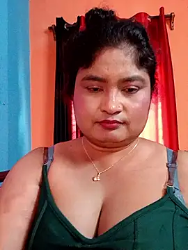 hornyriyanka's Live XXX Chat