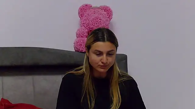 NicolePlay's Live XXX Chat