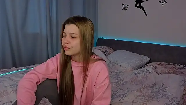 Show modela DelenaRines na web-kameri