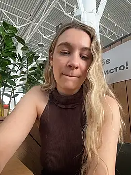 SashaCatt Adlı Modelin Web Kamerası Şovu