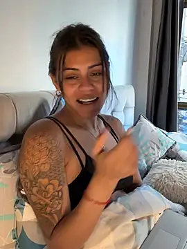 RachelWeisz_: απευθείας συνομιλία ΧΧΧ