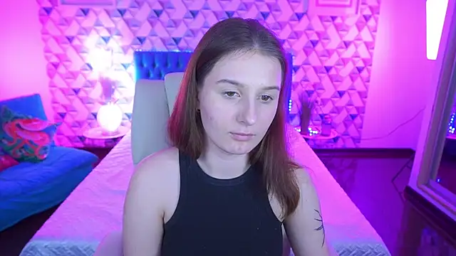 VikVikLove webkamerás műsora